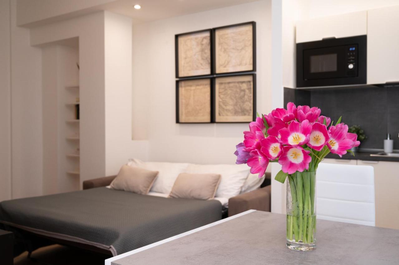 Residenza Lualdi Apartment Roma Ngoại thất bức ảnh